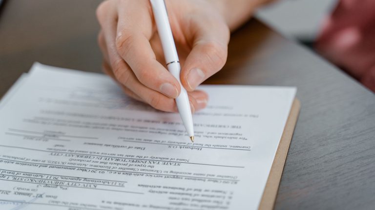 Qui délivre le relevé de carrière pour la retraite ?