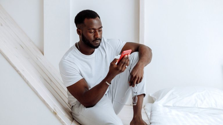 Comment activer le renvoi d’appel Free sur fixe ou mobile ?