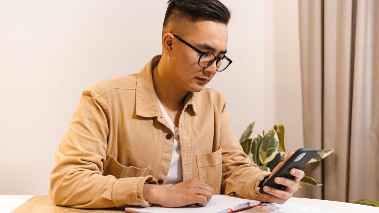 Rappeler un appel manqué d’un numéro inconnu : est-ce prudent ?