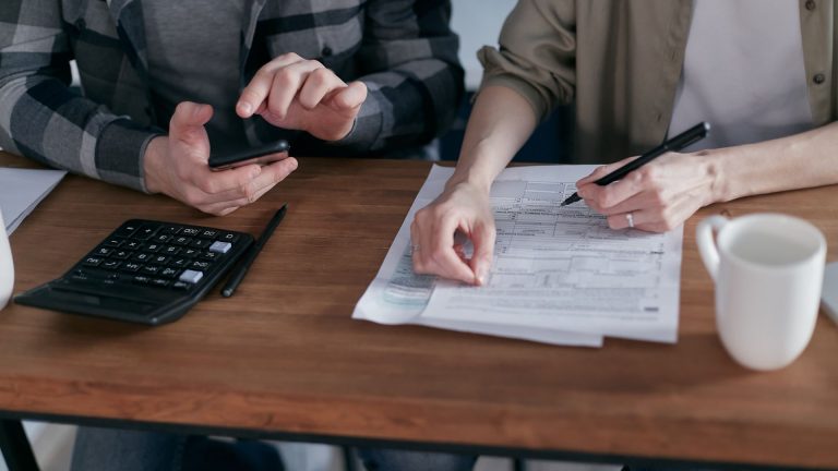 Comment calculer les droits de douane sur un achat à l’étranger ?